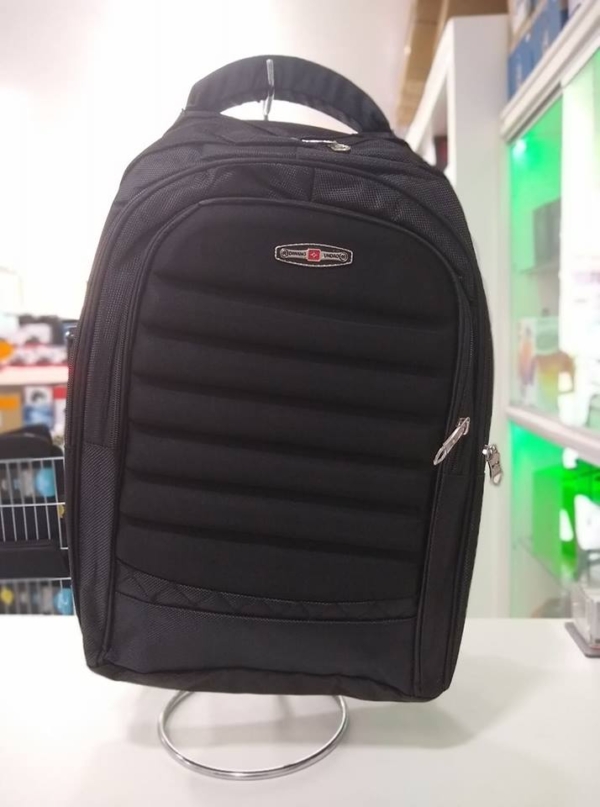 MOCHILA PRETA DIWANG